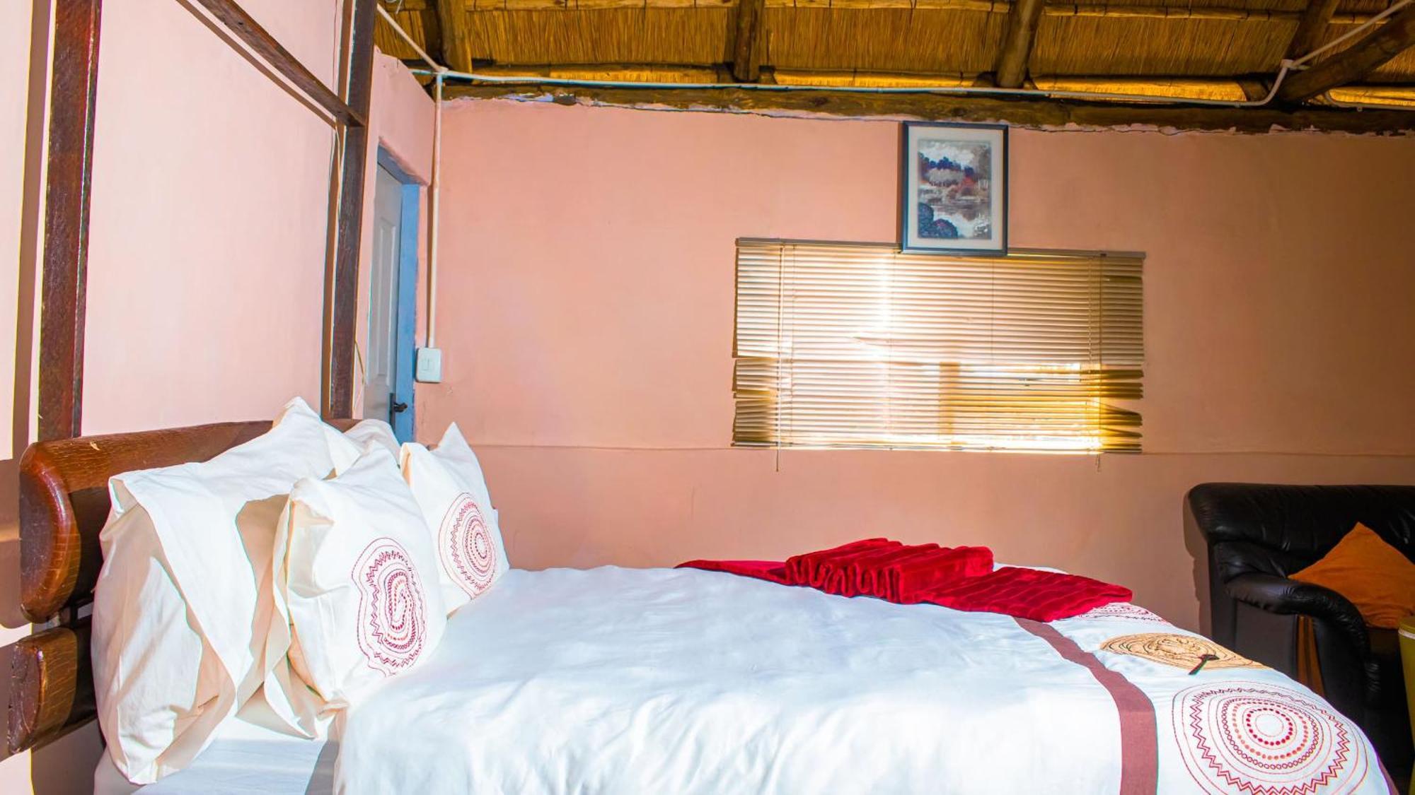 Hippo Paradise And Lodge