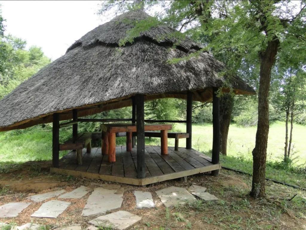 Hippo Paradise And Lodge Kariba